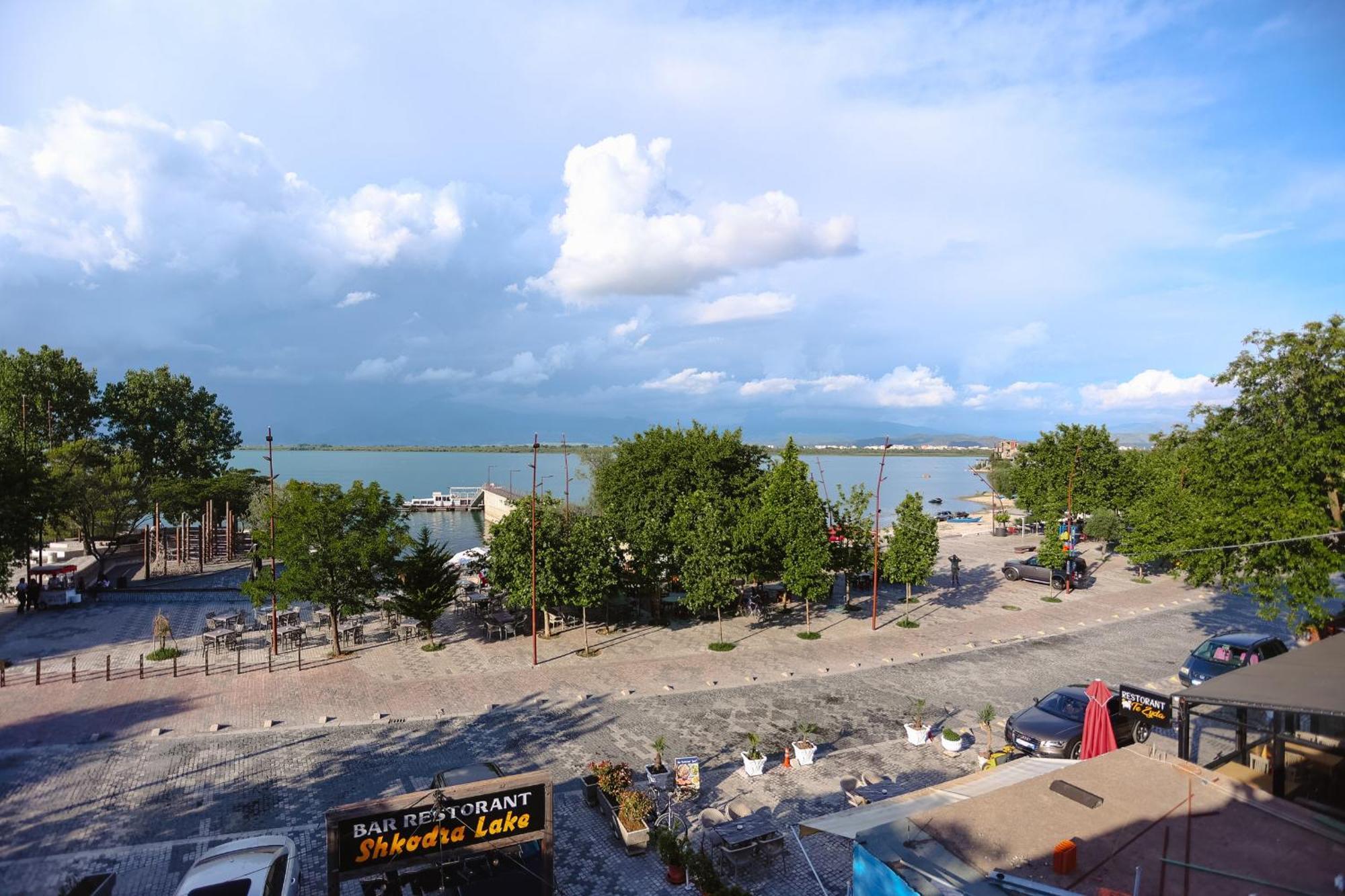 Hotel Shkodra Lake Široka 외부 사진